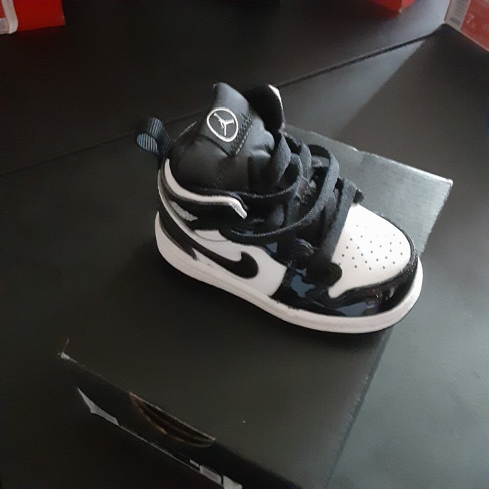 Toddler boys/girl shoes